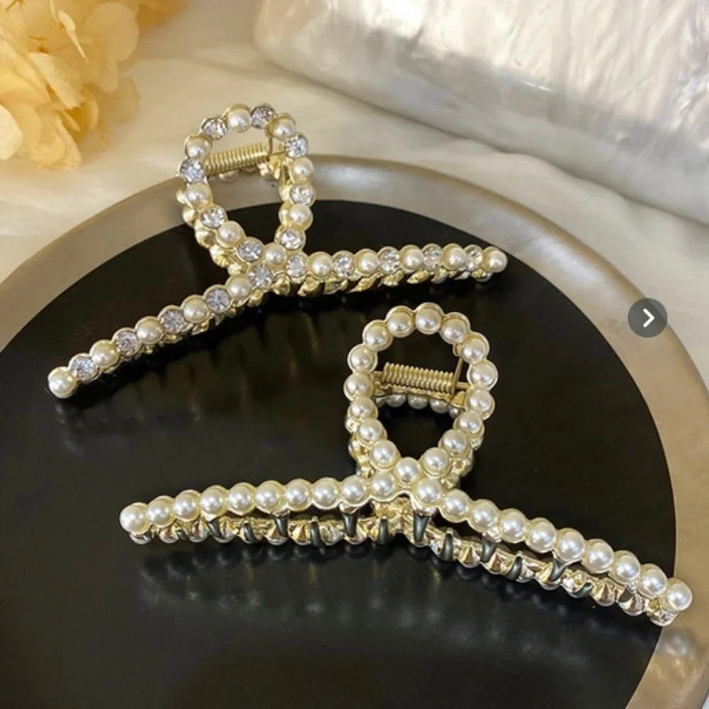 Super Elegant Embellished Hairpin to Enhance your Casual or Night Our Hair look